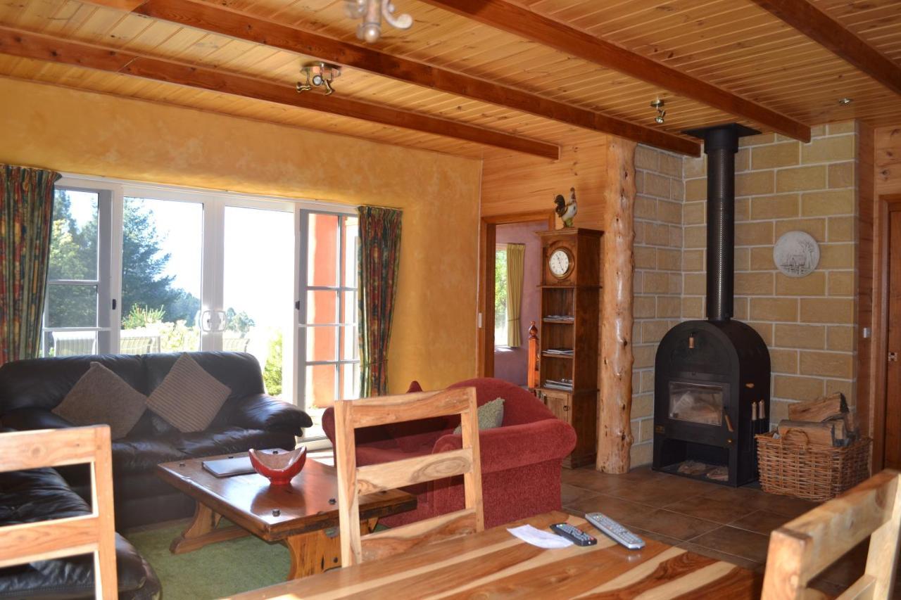 Whispering Spirit Holiday Cottages & Mini Ponies Franklin Εξωτερικό φωτογραφία